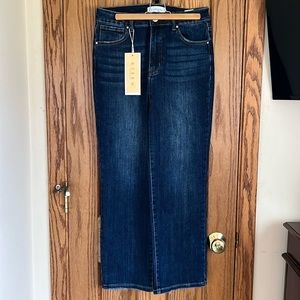 Risen straight leg jeans
